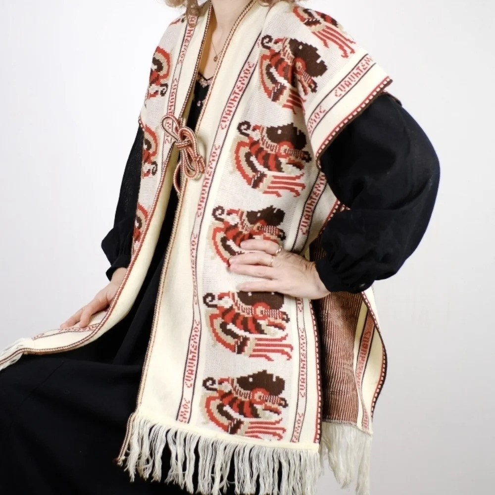 Vintage Intarsia Knit Poncho Beige Orange Brown